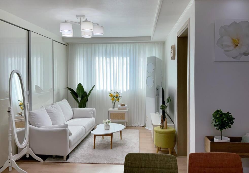 Apartment Revive *