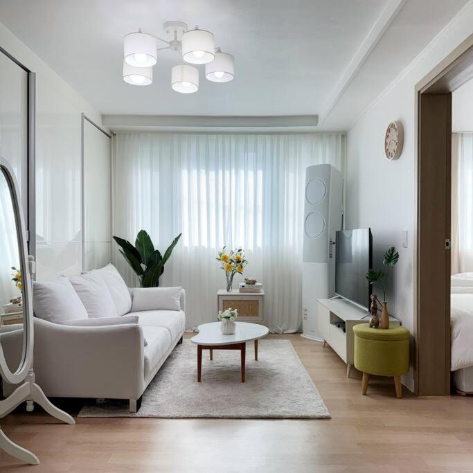 Revive Apartment *